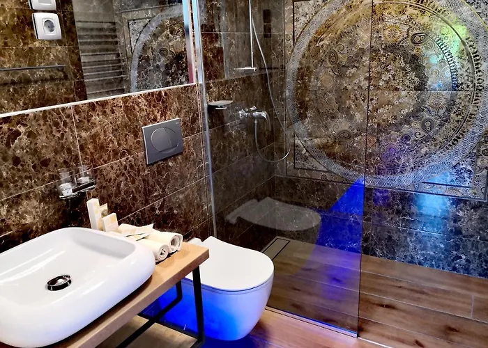 Daire Caissa - An Old Country Lady In A New Modern Dress *